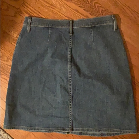 Gap Denim Skirt - Picture 2 of 2